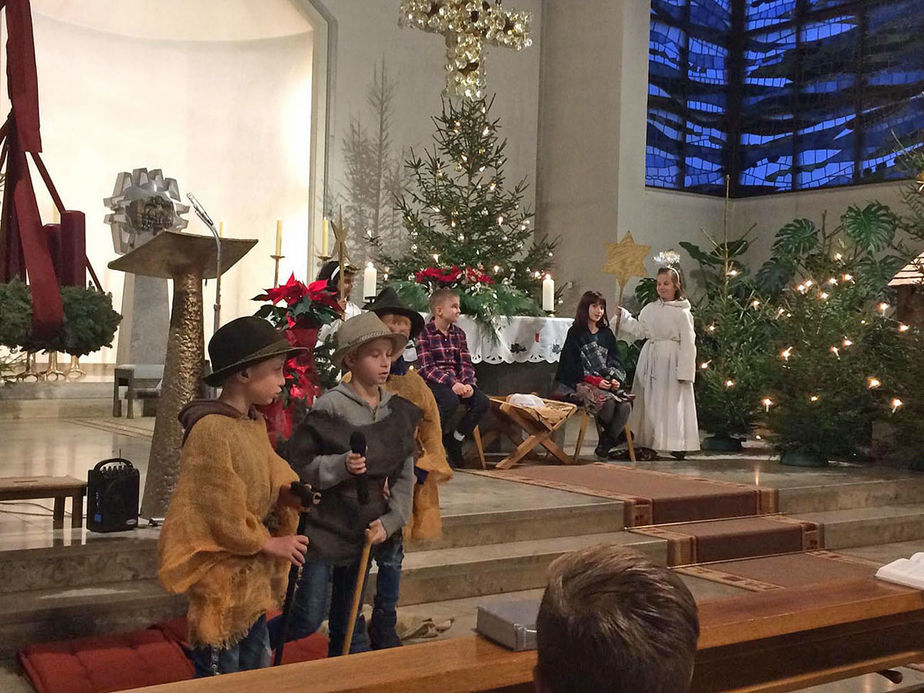 Kinderchristmette mit Krippenspiel in St Maria